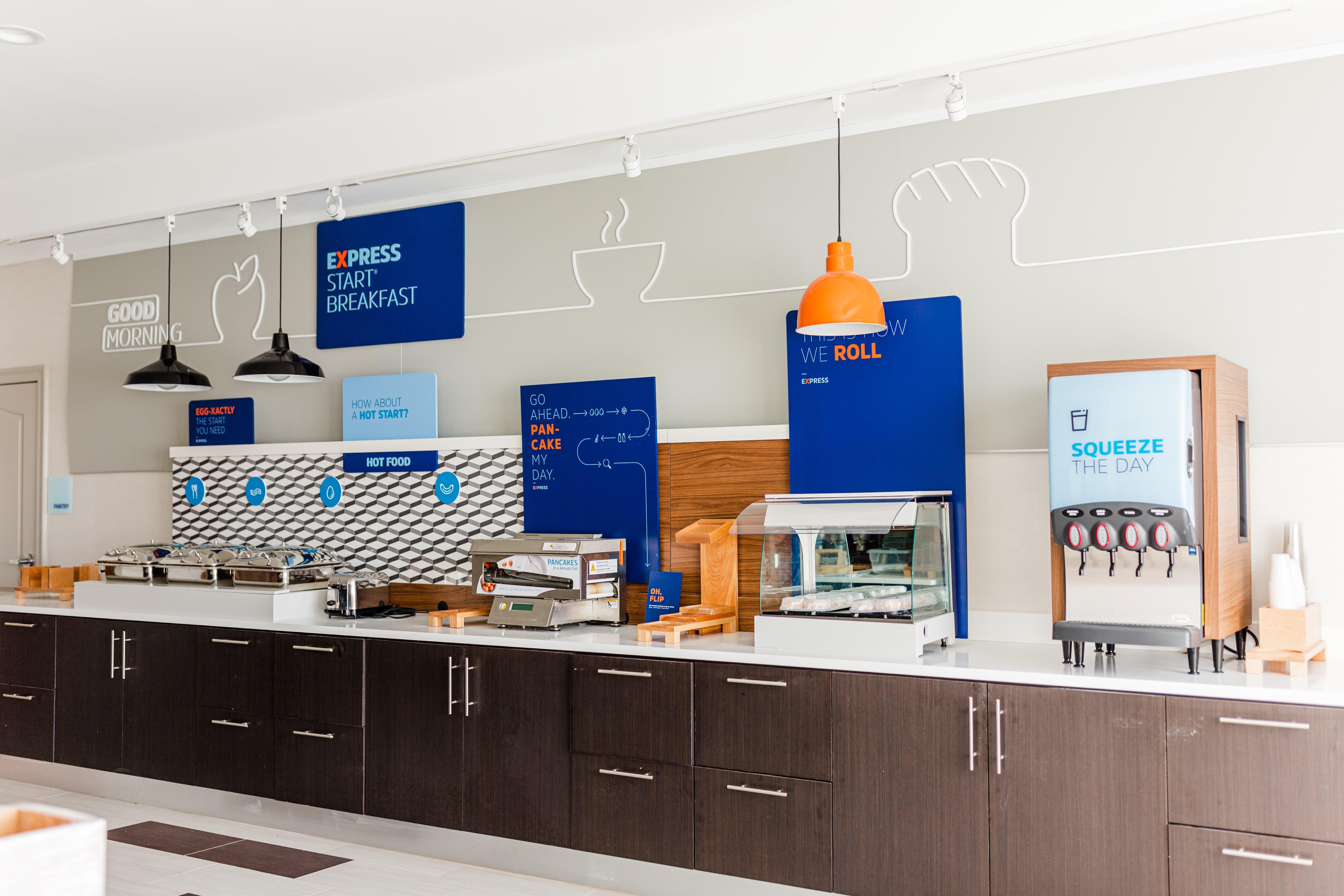 Holiday Inn Express Hotel & Suites Greenville By Ihg Dış mekan fotoğraf